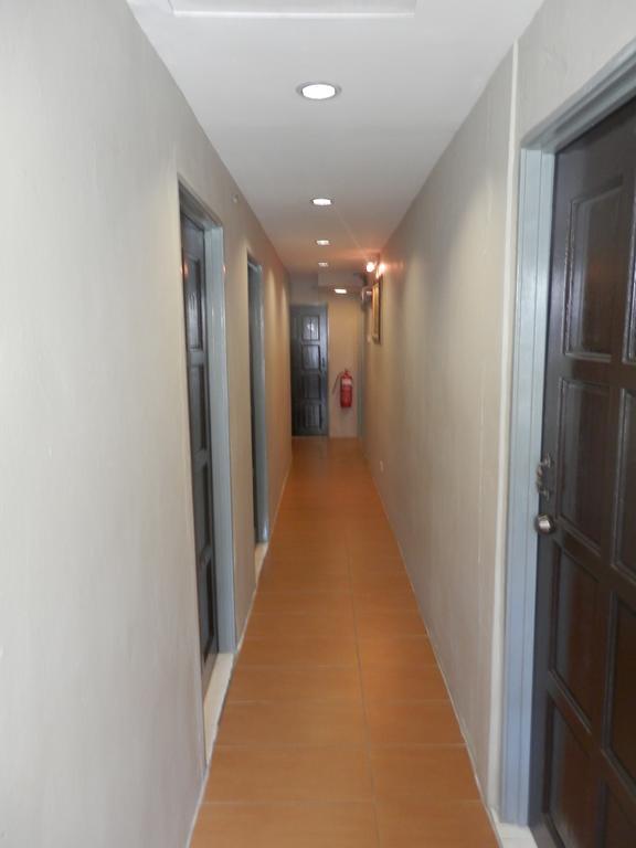 Travellers Planet Hotel & Guesthouse Malacca Exteriör bild